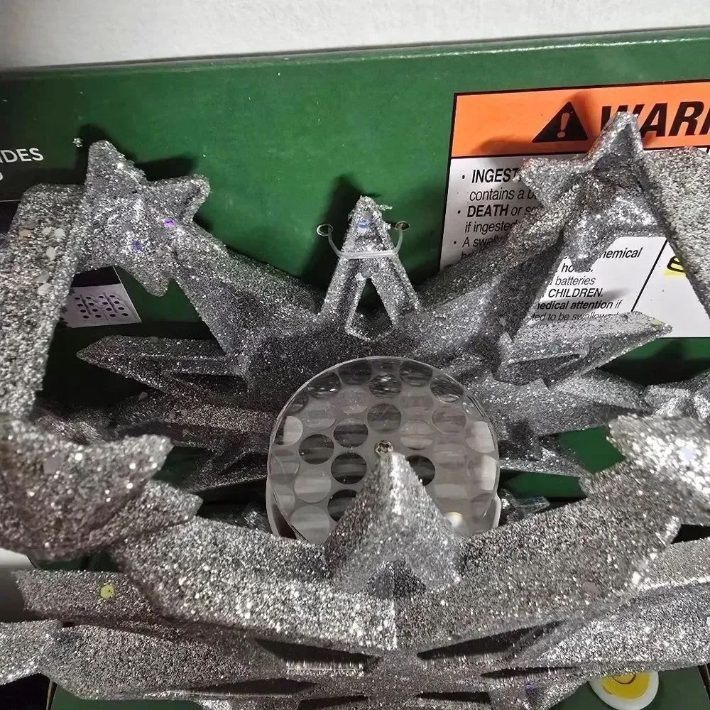 NEW! LED Projection Snowflakes Christmas Tree Topper Silver 11